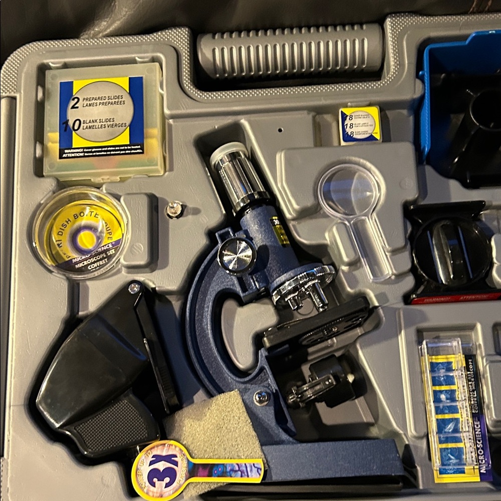 Konus Science Zoom Microscope Set - Picture 11 of 11